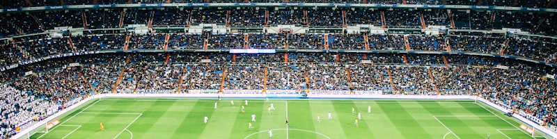 西甲联赛巴塞罗那比赛 - 球迷热烈助威