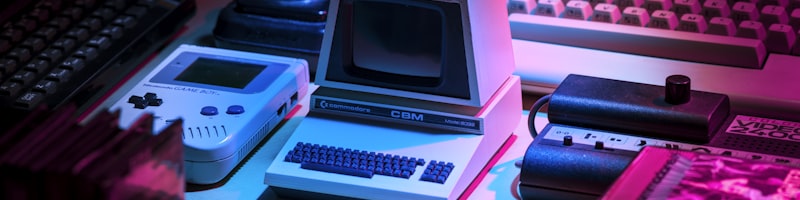 王者荣耀职业联赛KPL比赛 - 选手专注操作